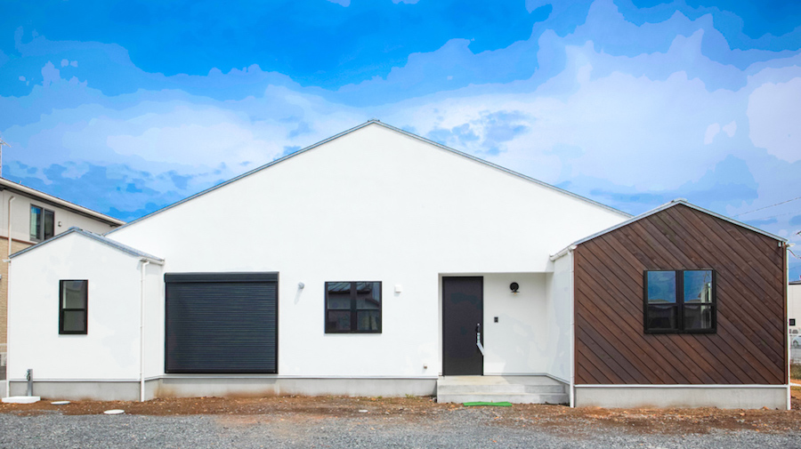 斜めの板張り外壁が特徴的なかっこいい平屋 建築事例 茨城県で注文住宅を建てる工務店や施工事例写真を探そう いえすたいる茨城