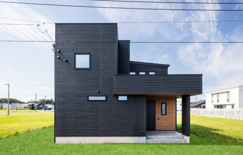 シンプルな美しさと機能性を兼ね備えたお住まい