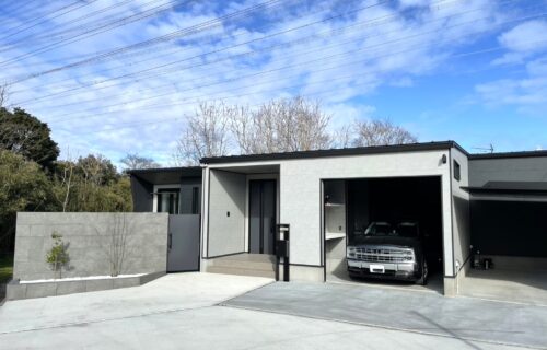 変形地を活かした 　夢をかなえるガレージハウス